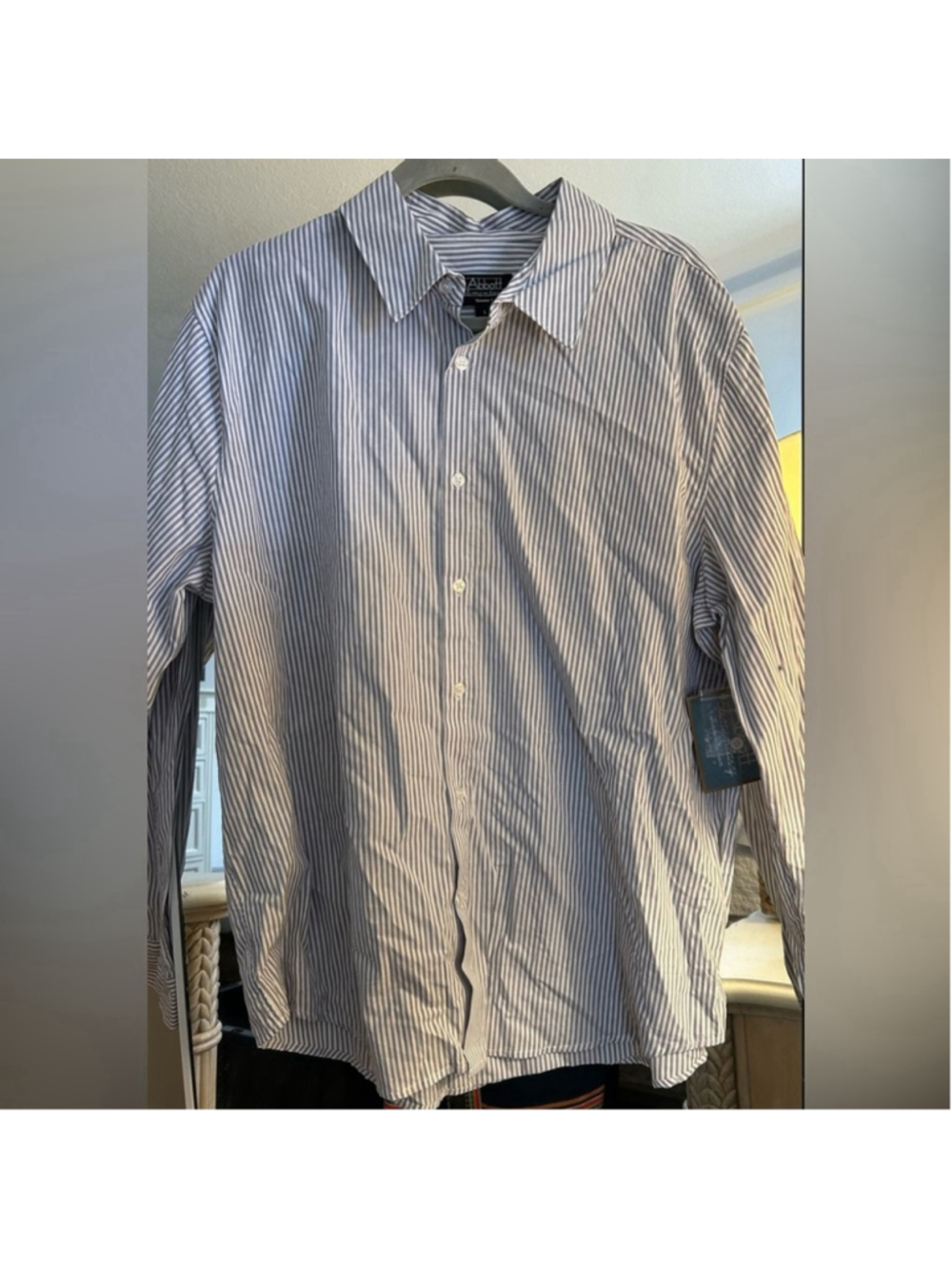 NEW Abbott Elementary 100% Cotton Mens Pin Striped Button Down Shirt M $54
